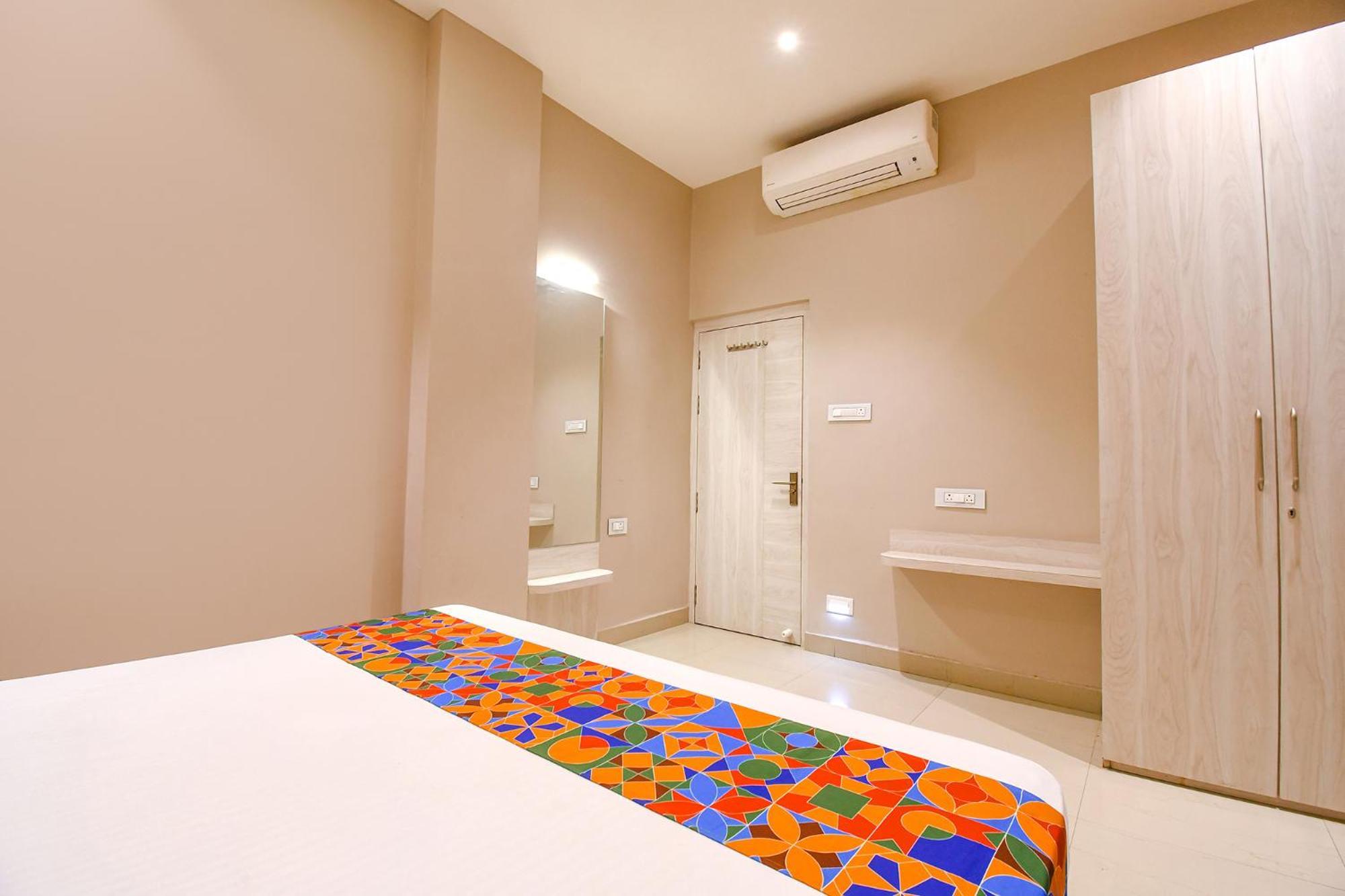 Fabhotel Kitchen Q Inn - Belaghata Kalkutta Kültér fotó